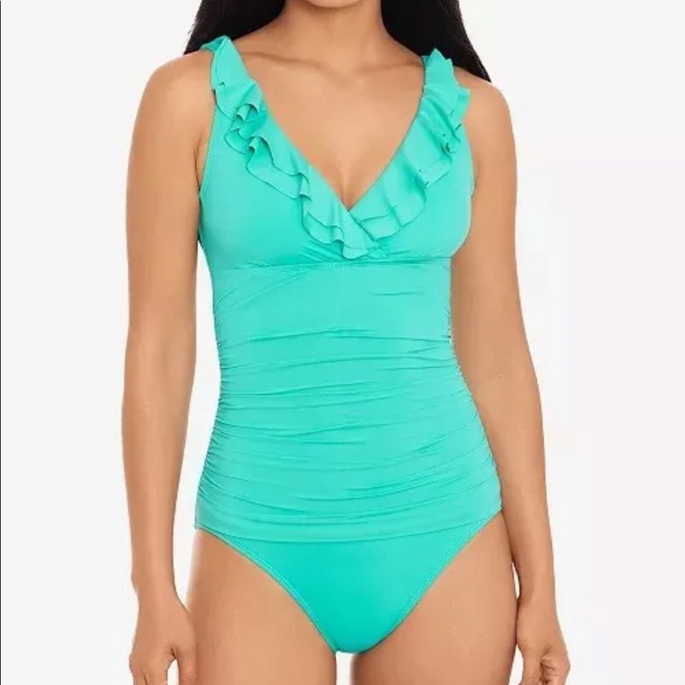 LAUREN Ralph Lauren Underwire Ruffled One Piece Swimsuit: Size 10: Light Aqua